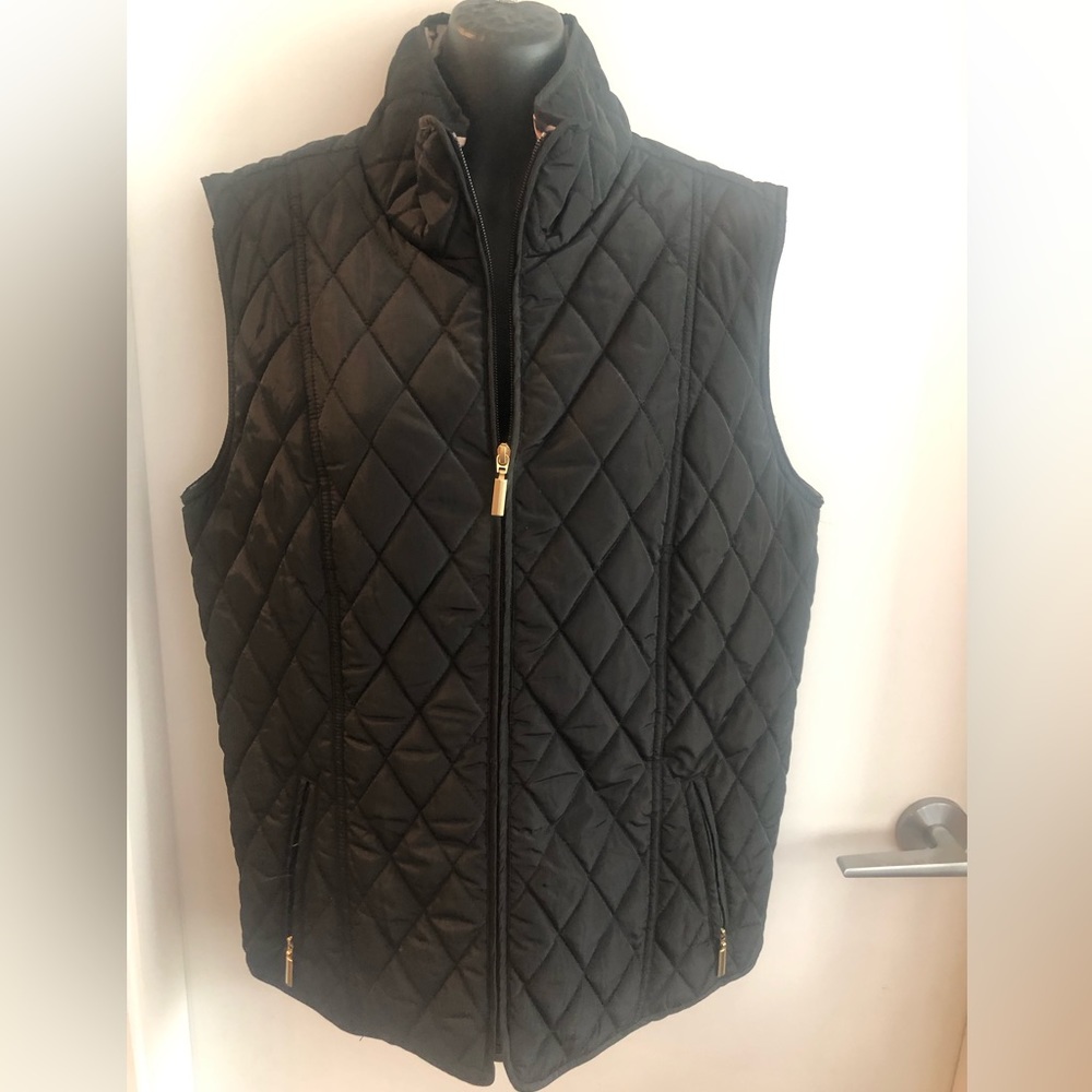 2/$40 Tradition XL black vest - Picture 2 of 9